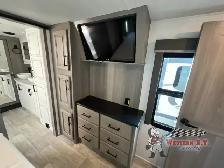 2022 Keystone RV Montana 3931FB - Photo 20