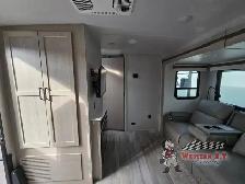 2022 Forest River RV Rockwood Mini Lite 2516S - Photo 12