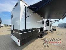 2024 Heartland Big Country 3905FL - Photo 7