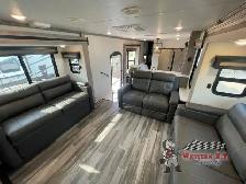 2024 Heartland Big Country 3905FL - Photo 14