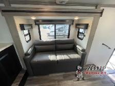 2024 Heartland Big Country 3905FL - Photo 15