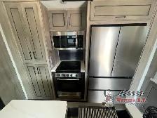 2024 Heartland Big Country 3905FL - Photo 17