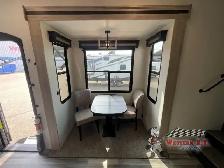2024 Heartland Big Country 3905FL - Photo 19