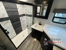 2024 Heartland Big Country 3905FL - Photo 25
