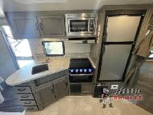 2019 Coachmen RV Apex Ultra-Lite 245BHS - Photo 10