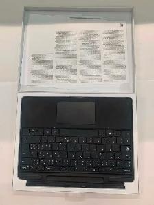 Microsoft Surface Pro Signature Keyboard (compatible with Surfac - Photo 2