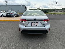 2025 Toyota Corolla LE AWD Hybrid Like New. Ready for the Road. - Photo 4