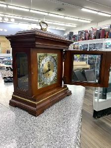 Howard Miller 612-436 Mantel Clock - Photo 3