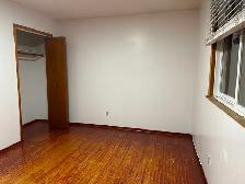 3 Bedroom House for Rent in Malton, Mississauga - Photo 9