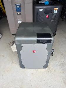 RayPak Avis Pool Heater For Sale - Photo 2