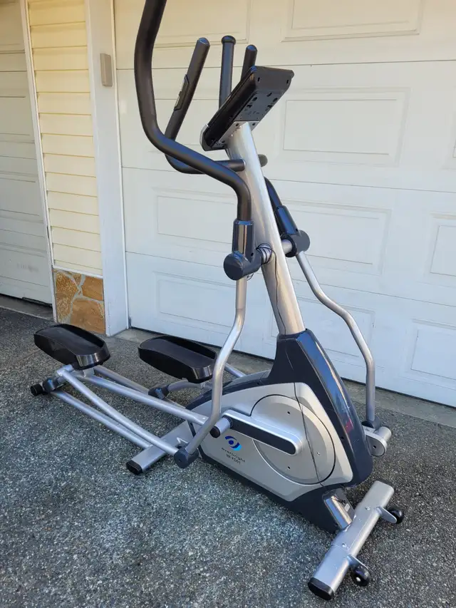 Everbright  IM-FD01  Elliptical Exercise Machine