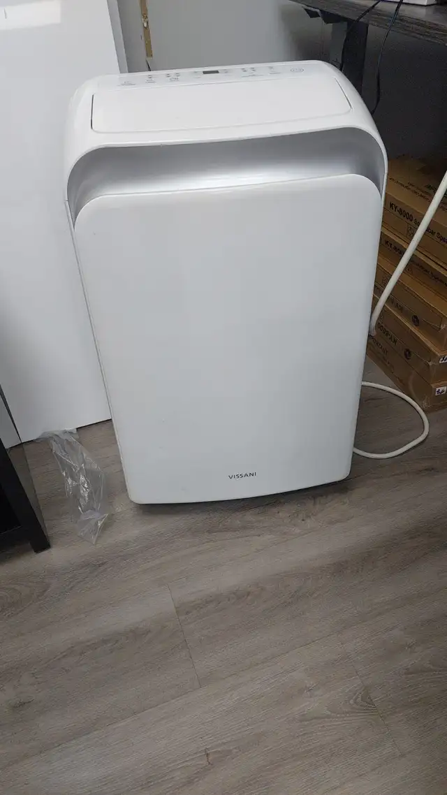 AC - Vissani 8000 BTU Portable | SALE PRICE
