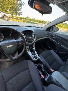 2012 Chevy Cruze - Photo 4