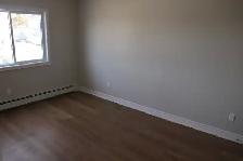 2 Bedroom Apt $1,740/m   Hydro avail Sep 1 - Photo 8