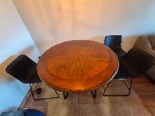 Counter Height Table and Chairs