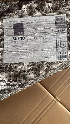 area rug - Photo 2