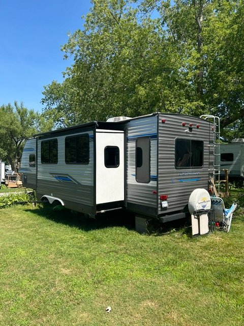 COACHMEN CATALINA LEGACY SERIES