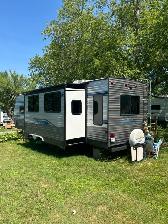 COACHMEN CATALINA LEGACY SERIES