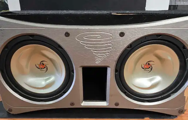 AS-IS KENWOOD (2) 10' SUBWOOFER W/BOX