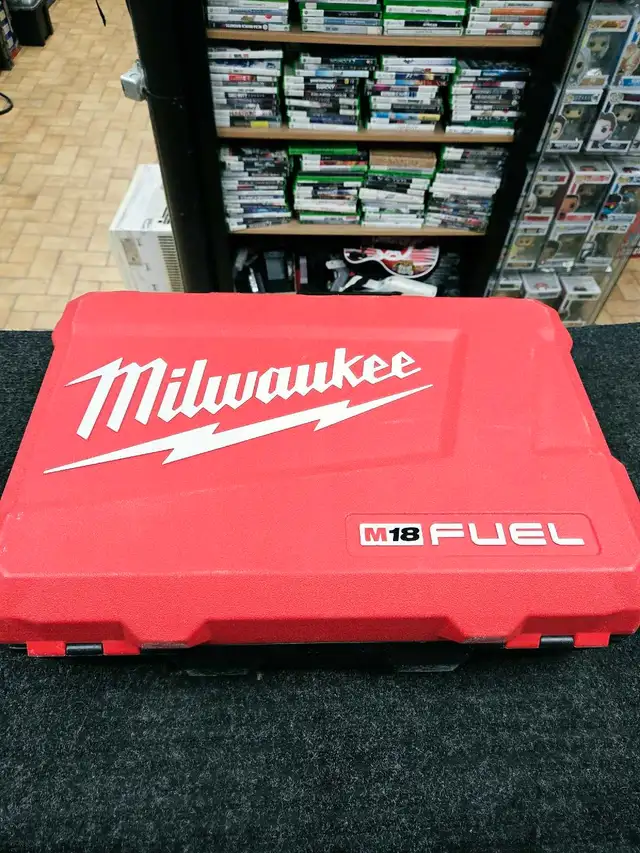 Case M18 fuel