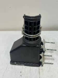 Satellite Dish Mounting Bracket - Photo 4