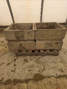 Exposed  aggregate planters - Photo 2