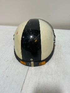 Vintage Open-Face Motorcycle Helmet - Photo 2