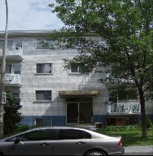 4 ½ - Beau, Propre, Stationnement, Près Métro Honoré-Beaugrand