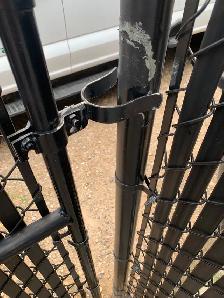 CHAIN LINK FENCE WITH PRIVACY SLATS - Photo 6