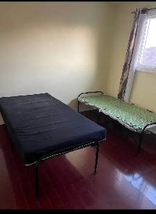 RENT IMMEDIATELY IN MALTON ( MASTER BEDROOM IN UPPERFLOOR) - Photo 4