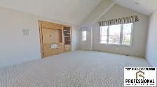 2600 sqft 4 Bed   Den / 3.5 Bath Home in MacTaggart with Bsmt - Photo 2