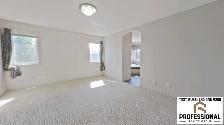 2600 sqft 4 Bed   Den / 3.5 Bath Home in MacTaggart with Bsmt - Photo 3
