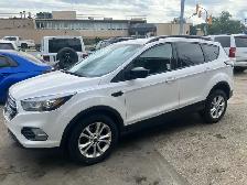 AWD ~ 2018 Ford Escape SE ~ SAFETIED