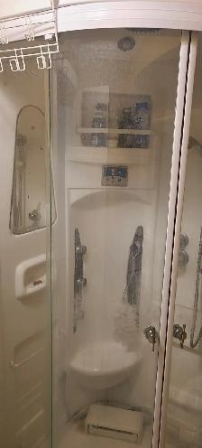 Two Bedrooms Basement Available for Rent - Photo 5