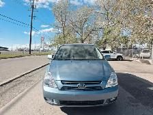2009 Kia Sedona EX Leather Heated Seats Sunroof - Photo 2