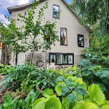 Character Nelson Home - For Sale - Photo 3