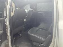 2011  Dodge Duelly diesel fully loaded - Photo 5