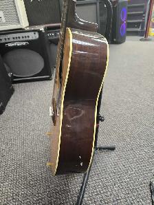 Yamaha FG-160 Acoustic Guitar - Photo 4