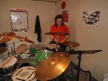 À LAVAL ou MTL Locaux de Pratique pour DRUMMERS et/ou BANDS - Photo 2