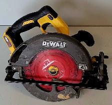 DEWALT FLEXVOLT 60V MAX  7-1/4' Circular Saw (32344474)