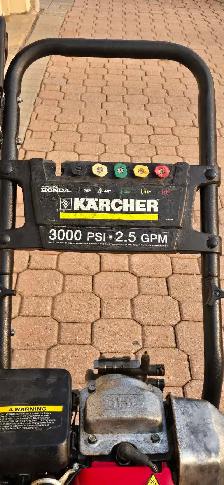 Karcher Pressure Washer 3000 PSI - Photo 2