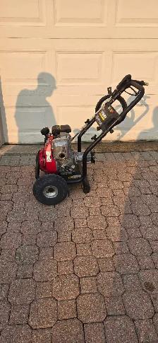 Karcher Pressure Washer 3000 PSI - Photo 5
