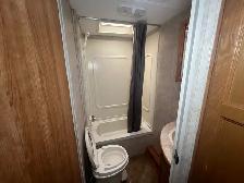 2007 Keystone Passport 280BH, SPACIOUS BUNK MODEL - Photo 15