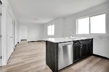 One & Two Bedroom Suites - Pet Friendly - Photo 2