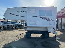 2008 OKANAGAN 811SL TRUCK CAMPER, SOLAR, GENERATOR, INVERTER - Photo 4