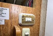 2008 OKANAGAN 811SL TRUCK CAMPER, SOLAR, GENERATOR, INVERTER - Photo 36
