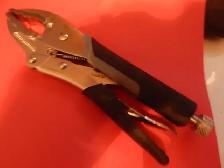 NEW, Wide Jaw Locking  Vise GRIPS w. Rubber Hand Grips