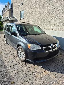 Dodge Grand Caravan 2012 en bonne condition