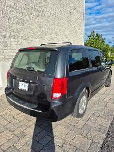 Dodge Grand Caravan 2012 en bonne condition - Photo 3