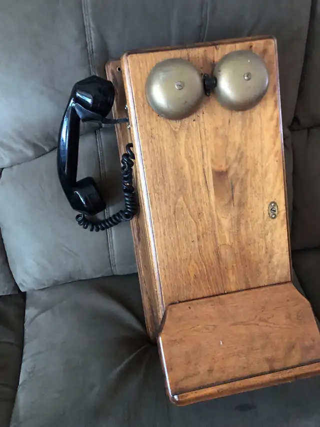 antique phone